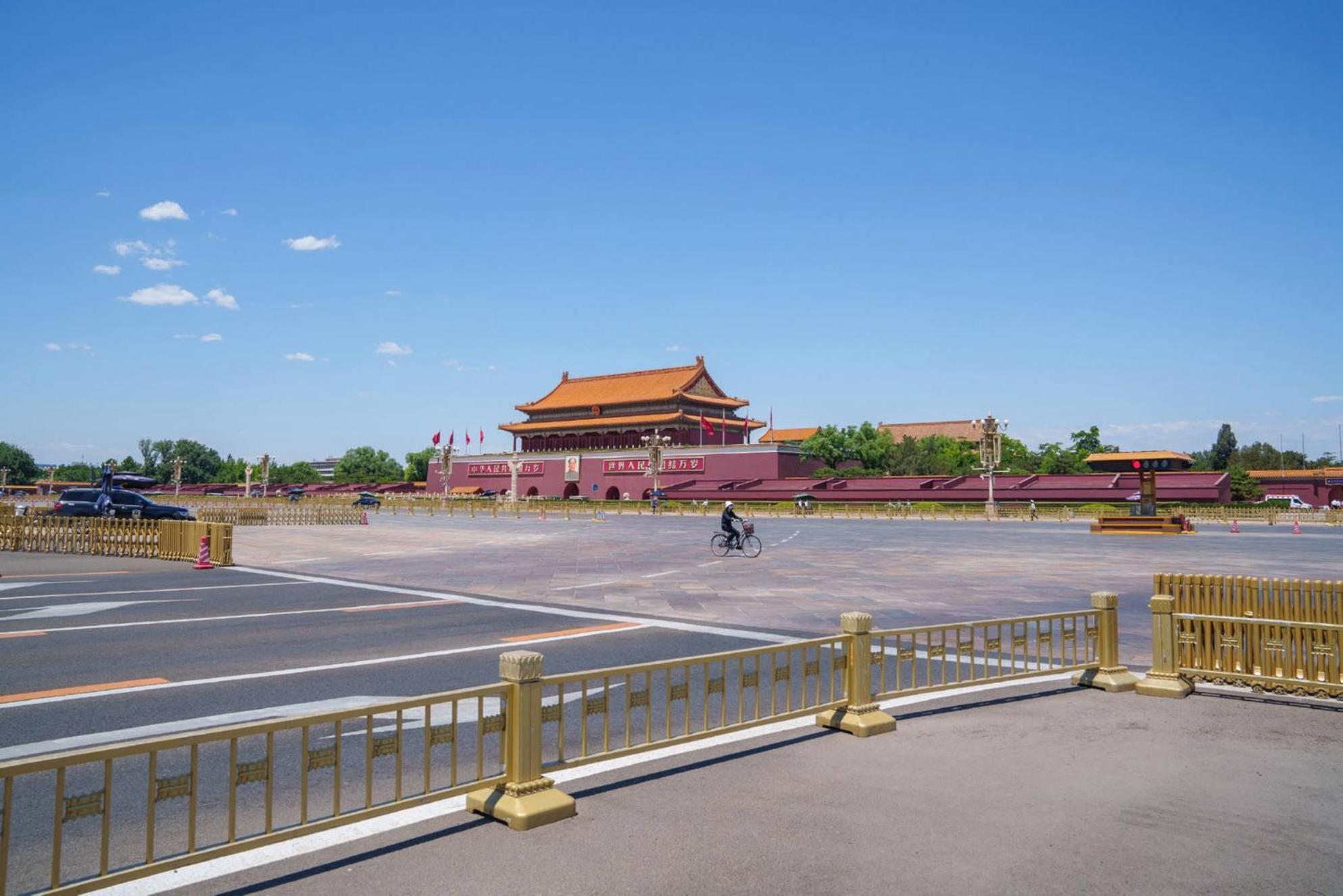 Jingfang Building Smart Hotel - Located In The Busiest Part Of The Downtown Area, Near Beijing Tiananmen Square And The Forbidden City,Wangfujing Shopping Street ,Newly Opened Hotel,Provide Free Laundry Service,Provide Tourism And Ticketing Services Exterior foto